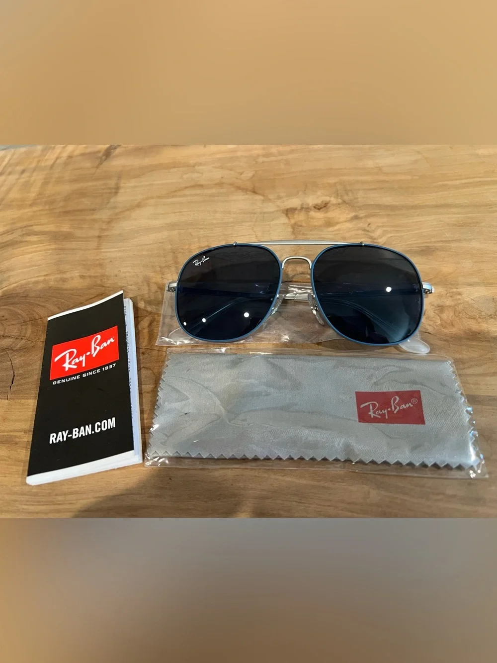 Ray-Ban Aviator Sunglasses Blue Lenses Silver Frame
